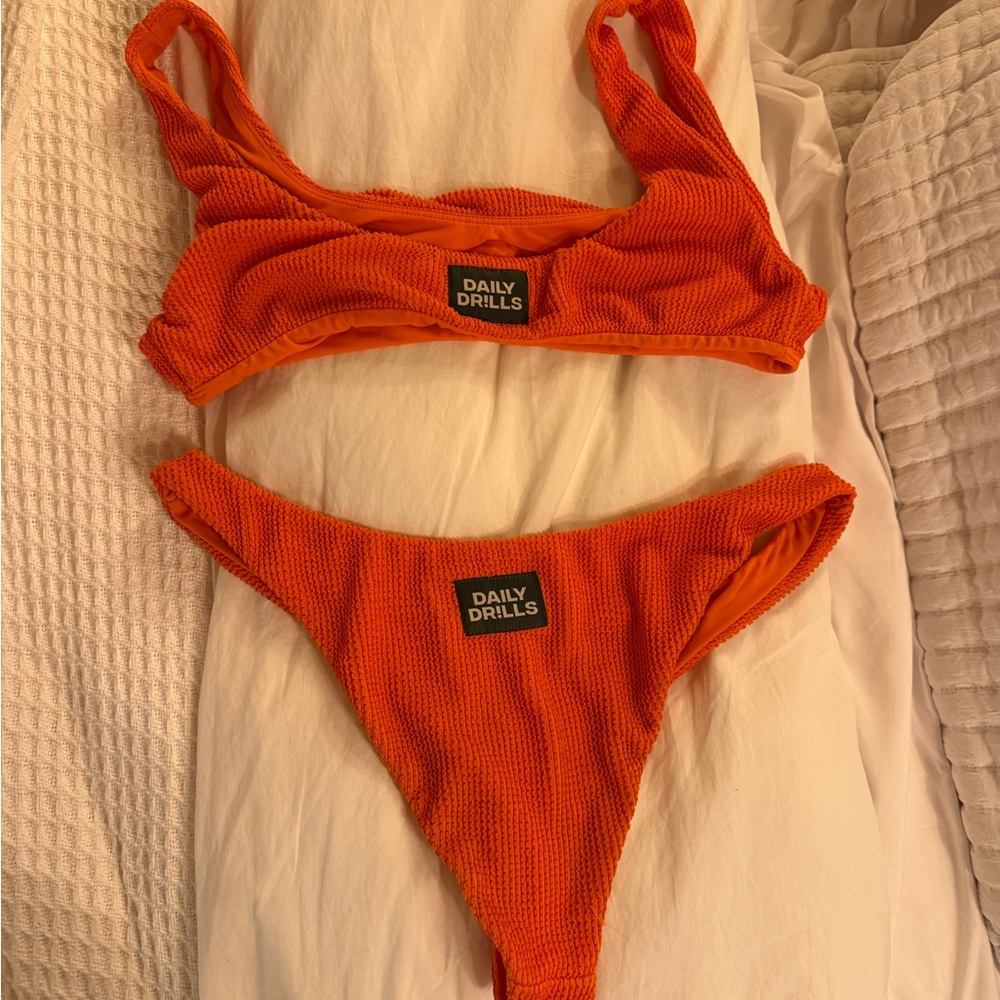 Daily Drills Wavy Ribbed Orange Swimwear